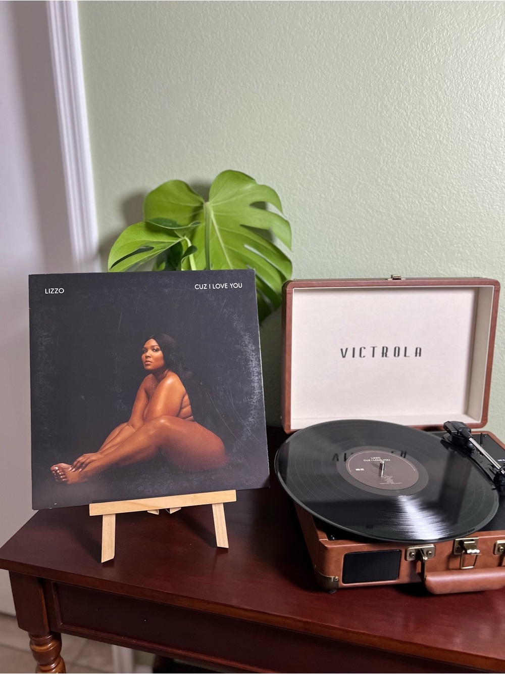 Lizzo - Cuz I Love You Vinyl LP (Excellent Condition) 🍯